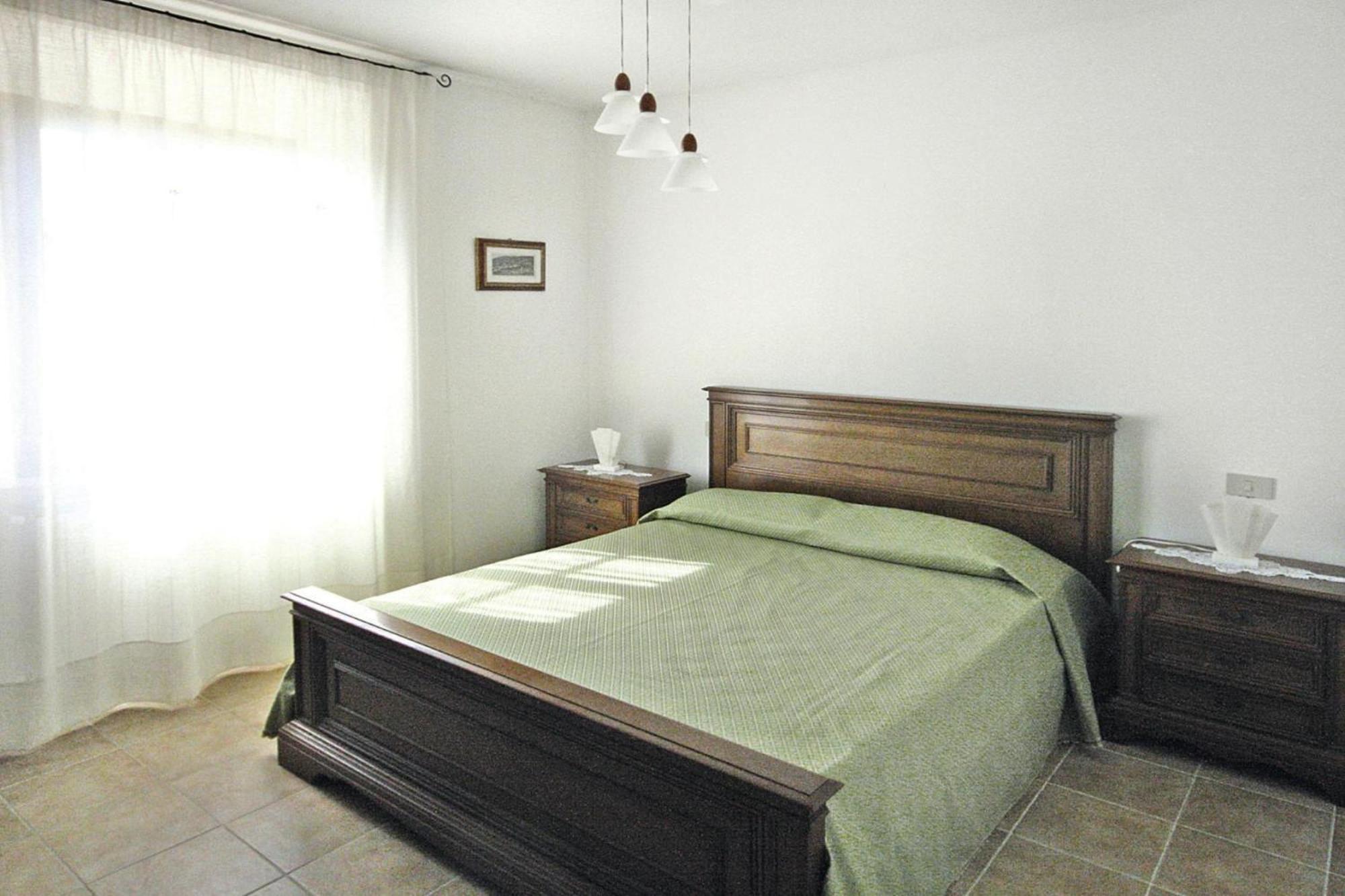 Apartment In Chiusdino Bagian luar foto